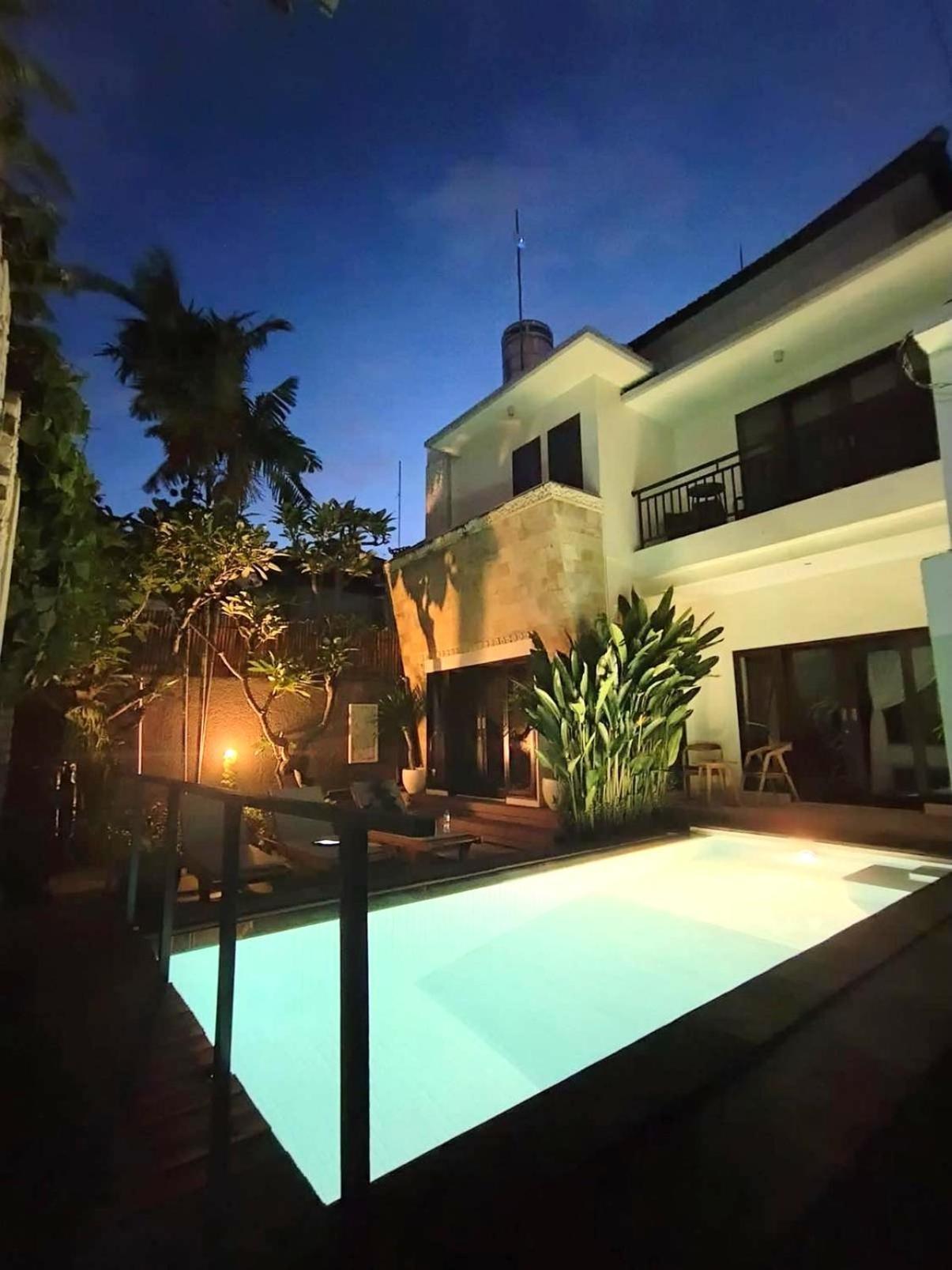 Pondok Dewi Villa - Legian - 6 Bedroom Villa - Great Location Exterior photo
